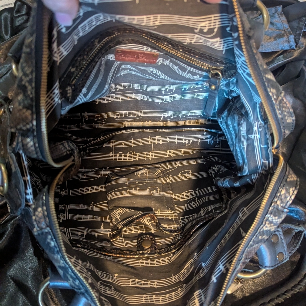 Chic Snakeskin Pattern Tote Bag - image 8